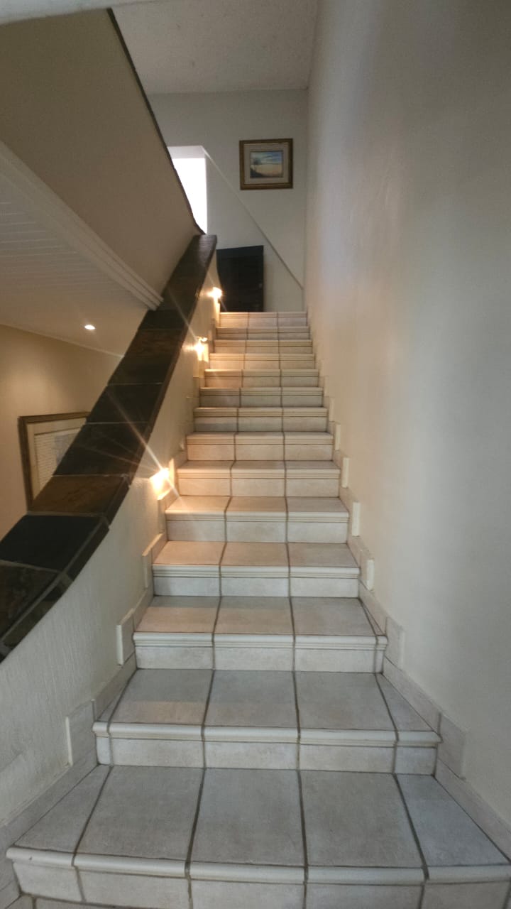 4 Bedroom Property for Sale in Ifafi North West